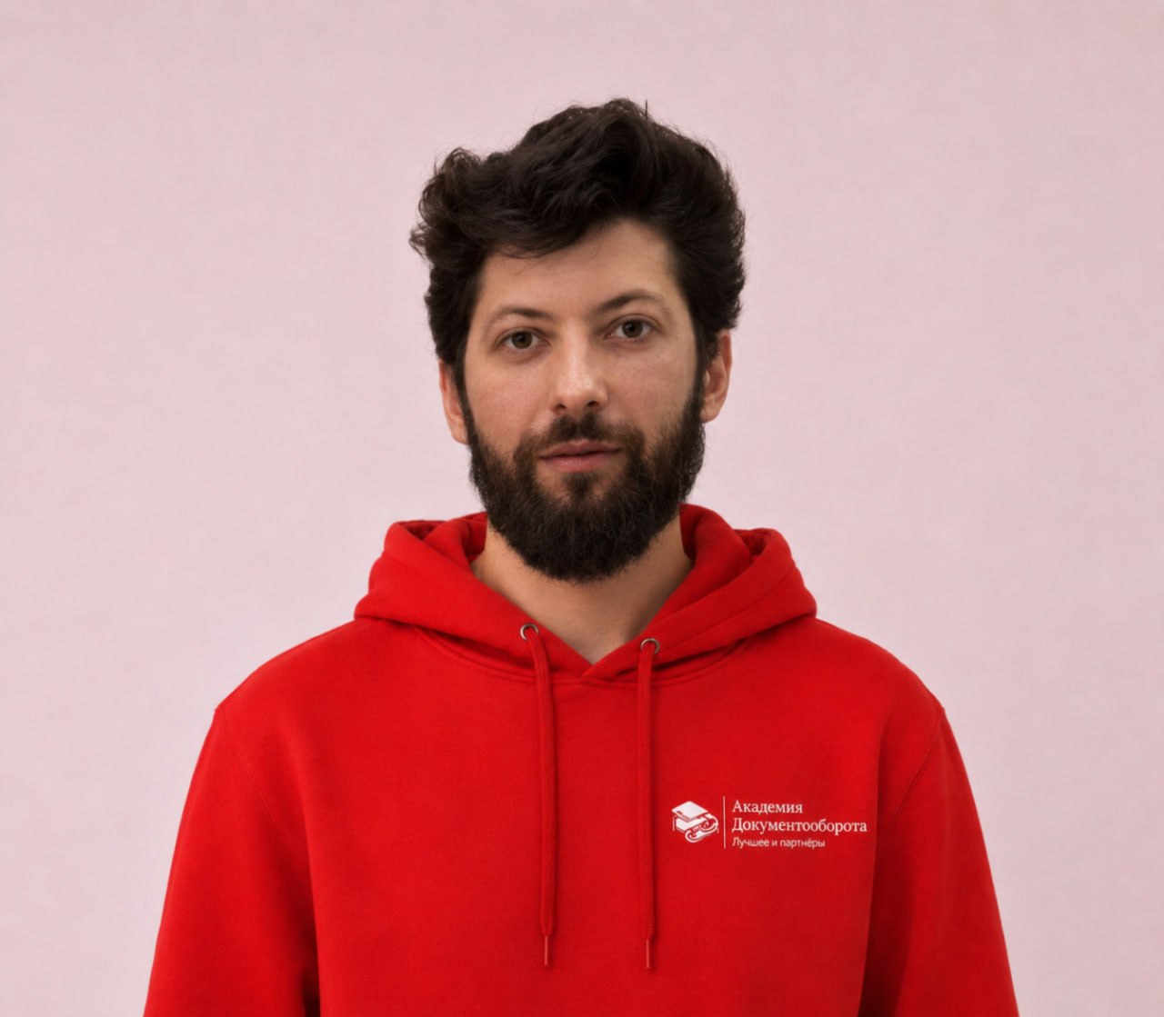 Владимир Сафаров