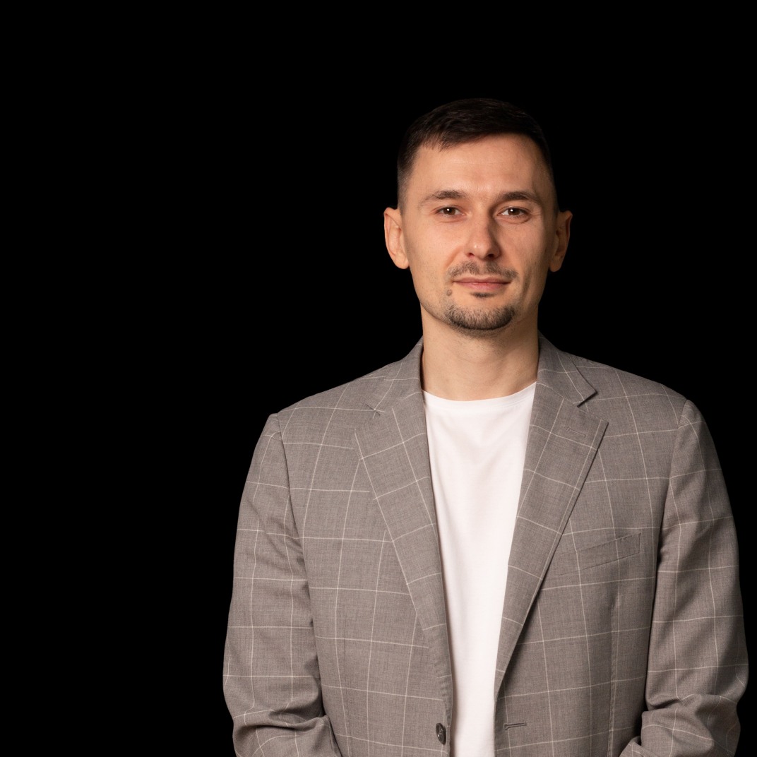 Эксперт по внедрению ИИ и Bitrix24