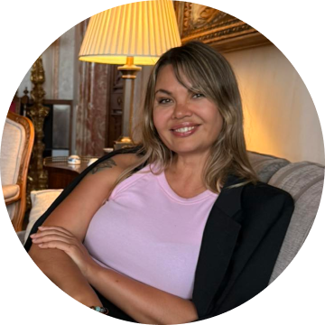 Елена Скоробогач
